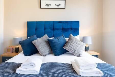 Central, Stunning 2 Bed Apartment With Parking! Cambridge  Esterno foto