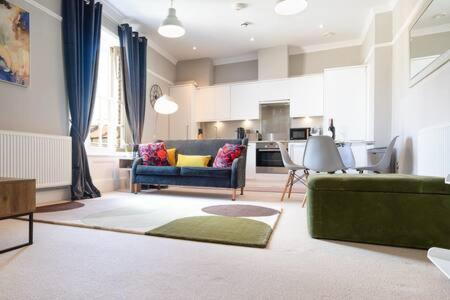 Central, Stunning 2 Bed Apartment With Parking! Cambridge  Esterno foto